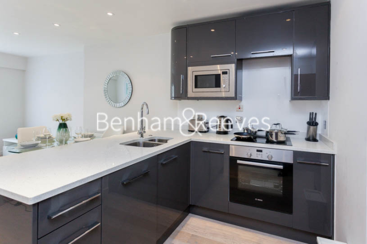 2  bedrooms flat to rent in Boulevard Drive, Colindale, NW9-image 2