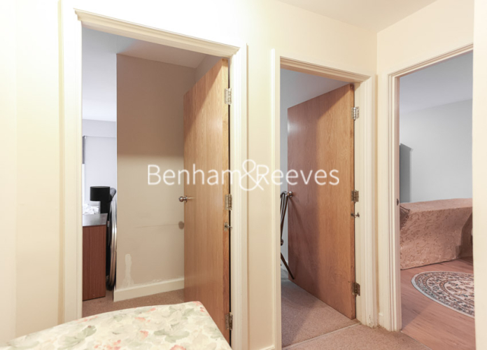 2 bedrooms flat to rent in Boulevard Drive, Colindale, NW9-image 10