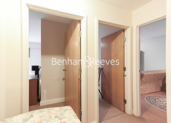 2  bedrooms flat to rent in Boulevard Drive, Colindale, NW9-image 10