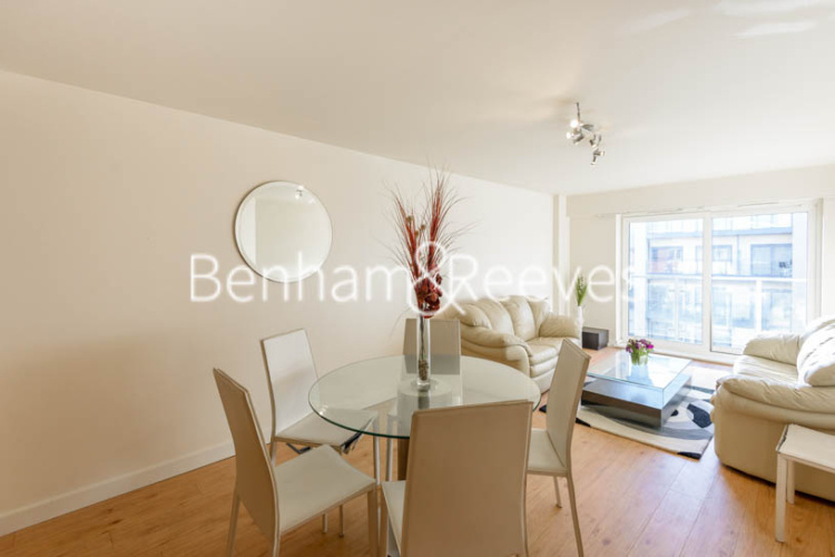 2 bedrooms flat to rent in Boulevard Drive, Colindale, NW9-image 1