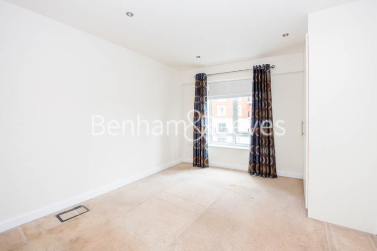 2  bedrooms flat to rent in Boulevard Drive, Colindale, NW9-image 8