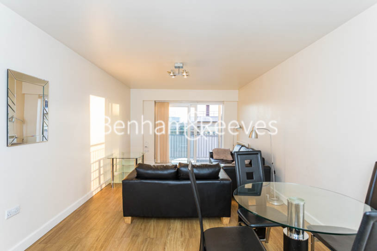 1  bedroom flat to rent in Heritage Avenue, Colindale, NW9-image 10