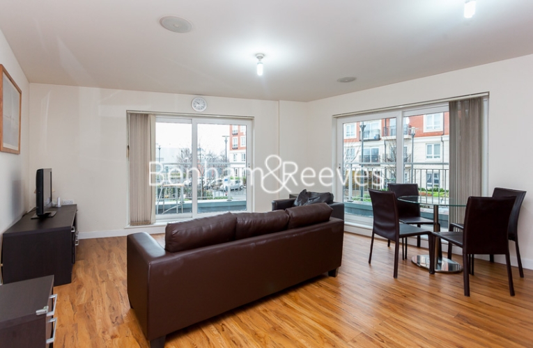 1 bedroom flat to rent in Beaufort Park, Colindale, NW9-image 8