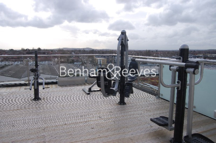 2  bedrooms flat to rent in Mannock Close, Colindale, NW9-image 2