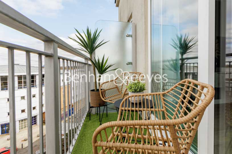 2 bedrooms flat to rent in Heritage Avenue, Colindale, NW9-image 6