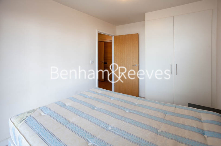 1  bedroom flat to rent in Beaufort Park, Colindale, NW9-image 8