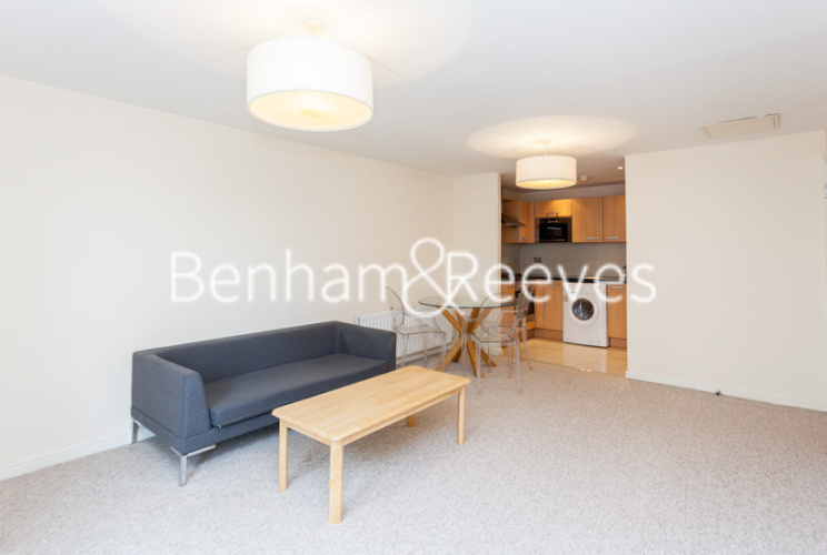 1  bedroom flat to rent in Heritage Avenue, Colindale, NW9-image 1