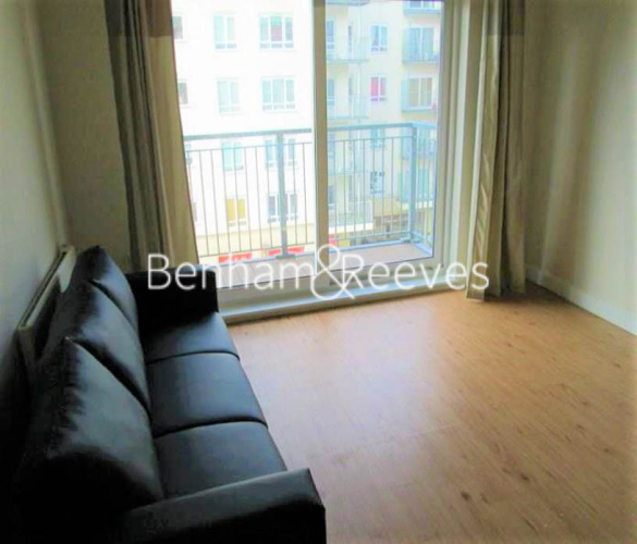 2 bedrooms flat to rent in Heritage Avenue, Colindale, NW9-image 1