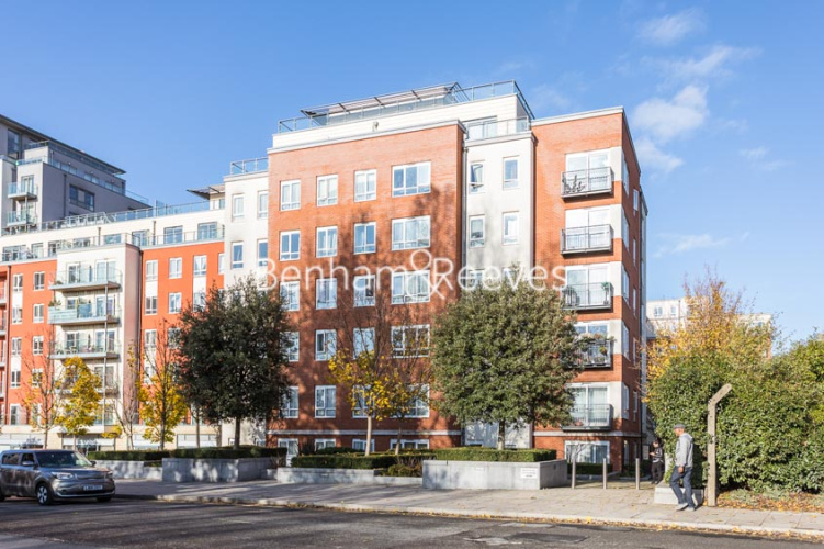 Studio flat to rent in Aerodrome Road, Colindale, NW9-image 11