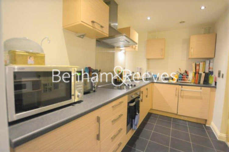 2  bedrooms flat to rent in Charcot Road, Colindale, NW9-image 2