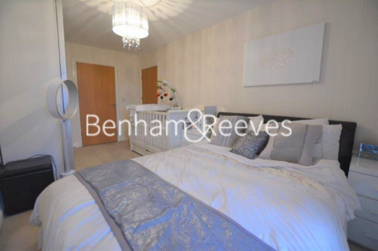 2 bedrooms flat to rent in Charcot Road, Colindale, NW9-image 3