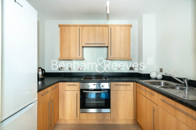 1 bedroom flat to rent in Joslin Avenue, Colindale, NW9-image 2