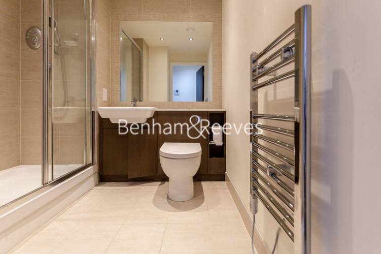 Studio flat to rent in Boulevard Drive, Colindale, NW9-image 3