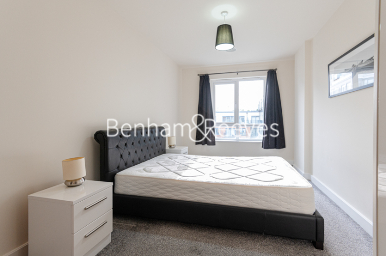 2 bedrooms flat to rent in Boulevard Drive, Colindale, NW9-image 3