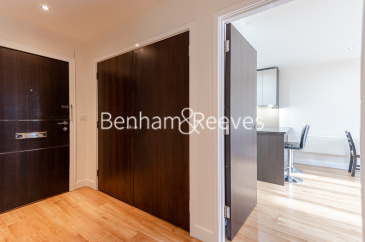 2 bedrooms flat to rent in Boulevard Drive, Colindale, NW9-image 11