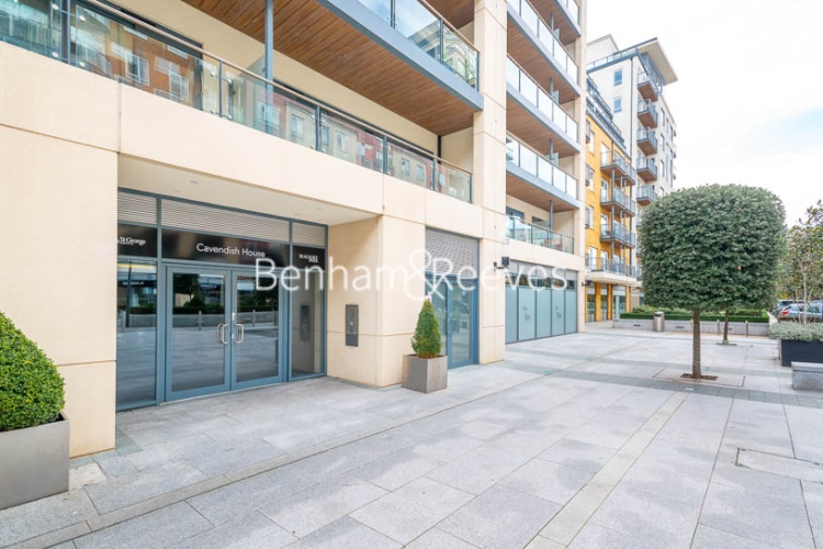 3 bedrooms flat to rent in Boulevard Drive, Colindale, NW9-image 10