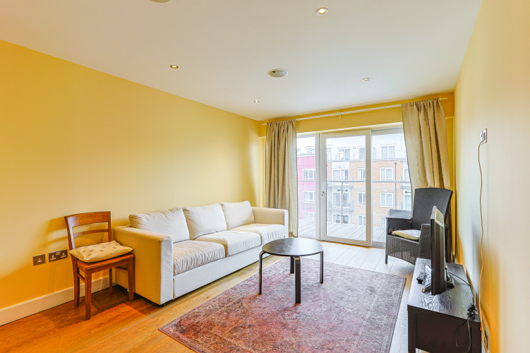 3 bedrooms flat to rent in Boulevard Drive, Colindale, NW9-image 12