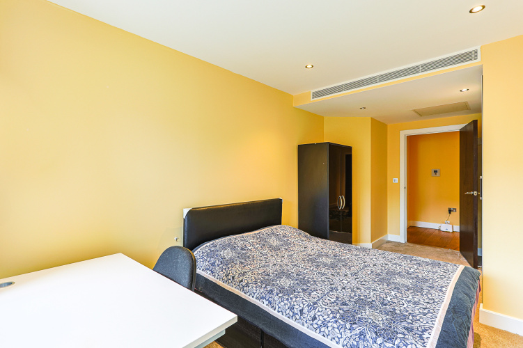 3  bedrooms flat to rent in Boulevard Drive, Colindale, NW9-image 15
