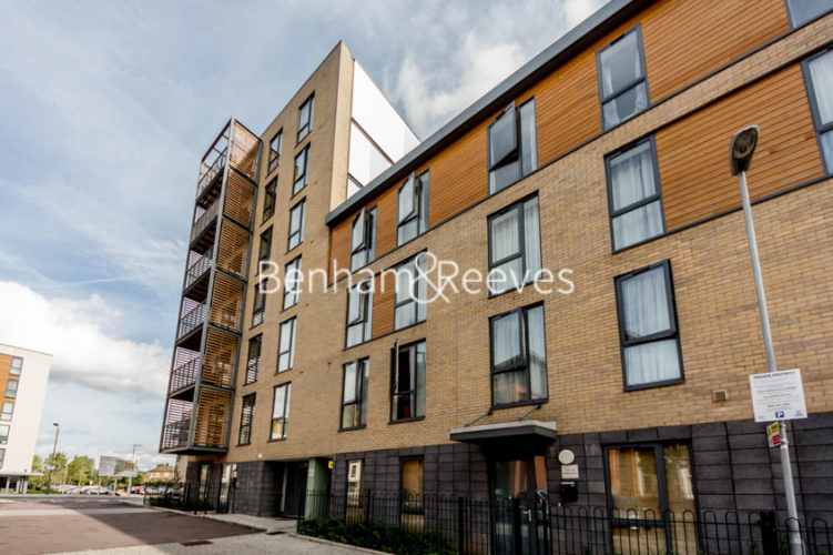 1  bedroom flat to rent in Tanner Close, Colindale, NW9-image 6