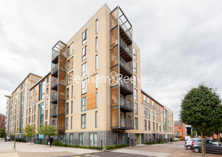 1  bedroom flat to rent in Tanner Close, Colindale, NW9-image 9