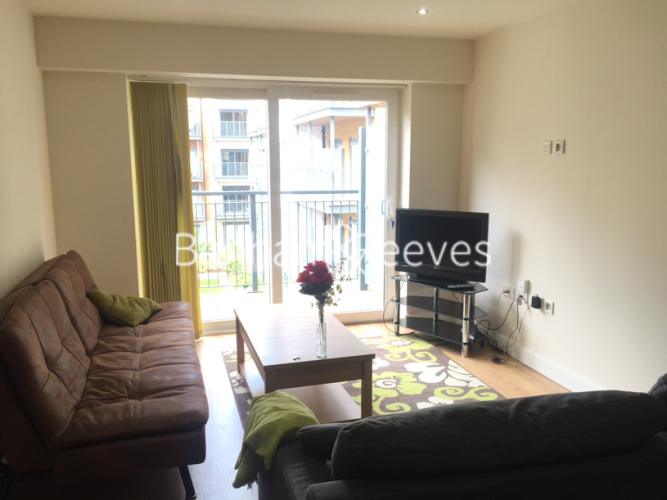 2  bedrooms flat to rent in Aerodrome Road, Colindale, NW9-image 1