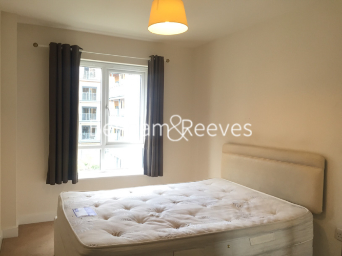 2 bedrooms flat to rent in Aerodrome Road, Colindale, NW9-image 3