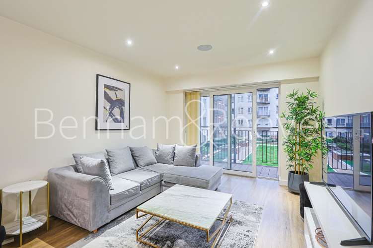 2  bedrooms flat to rent in East Drive, Colindale, NW9-image 3