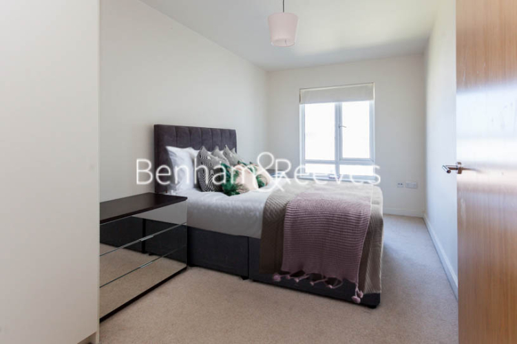 1 bedroom flat to rent in Boulevard Drive, Colindale, NW9-image 3