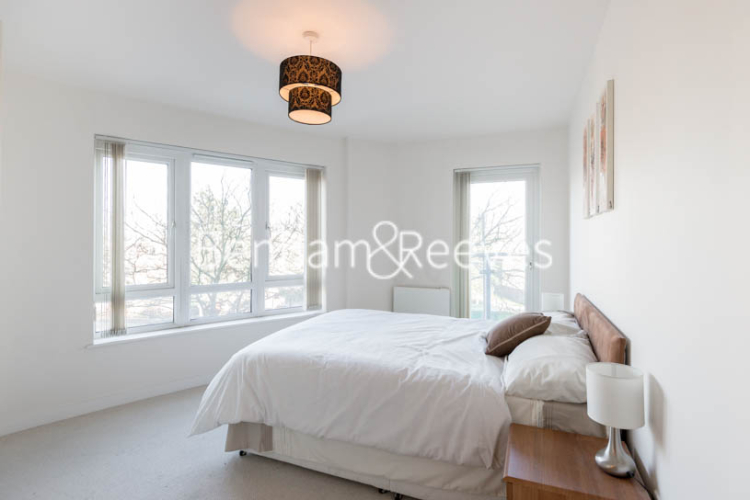 2  bedrooms flat to rent in Heritage Avenue, Colindale, NW9-image 3