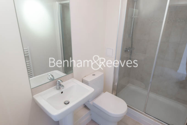 2  bedrooms flat to rent in Heritage Avenue, Colindale, NW9-image 4