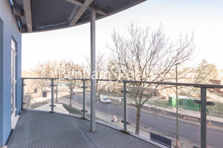 2  bedrooms flat to rent in Heritage Avenue, Colindale, NW9-image 5