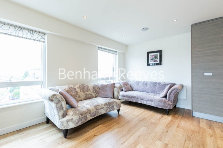 2 bedrooms flat to rent in Heritage Avenue, Colindale, NW9-image 1