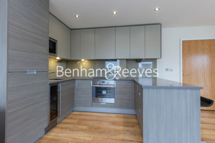 2  bedrooms flat to rent in Heritage Avenue, Colindale, NW9-image 2