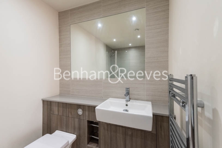 1  bedroom flat to rent in Beaufort Park, Colindale, NW9-image 9