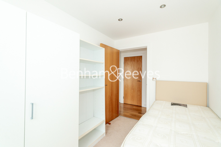 3 bedrooms flat to rent in Heritage Avenue, Colindale, NW9-image 10