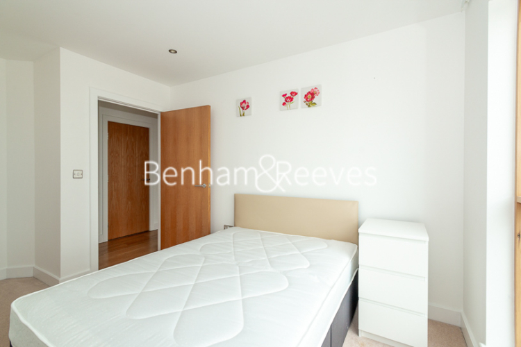 3  bedrooms flat to rent in Heritage Avenue, Colindale, NW9-image 13