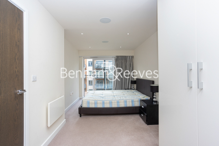 2 bedrooms flat to rent in Aerodome Road, Colindale, NW9-image 3
