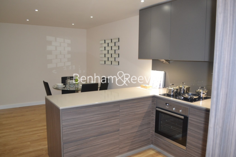 2  bedrooms flat to rent in Boulevard Drive, Colindale, NW9-image 2