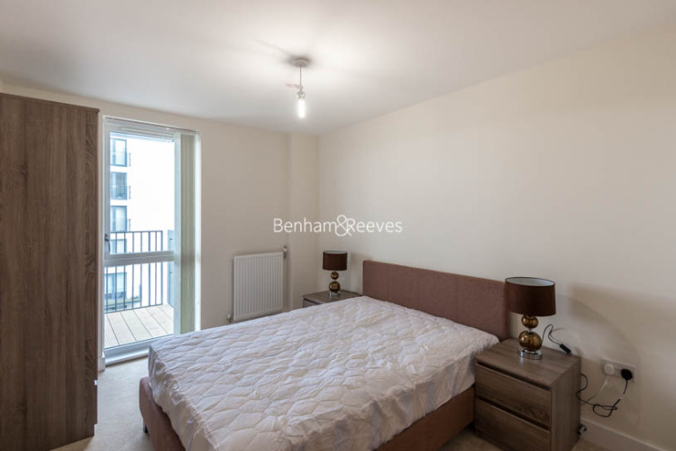 2  bedrooms flat to rent in Charcot Road, Colindale, NW9-image 3