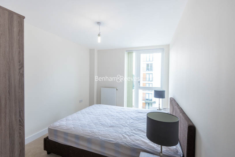2  bedrooms flat to rent in Charcot Road, Colindale, NW9-image 4