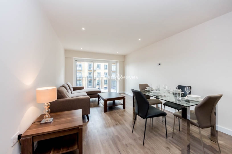 2  bedrooms flat to rent in Boulevard Drive, Colindale, NW9-image 1