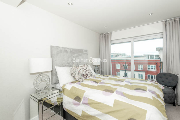 3  bedrooms flat to rent in Boulevard Drive, Colindale, NW9-image 7