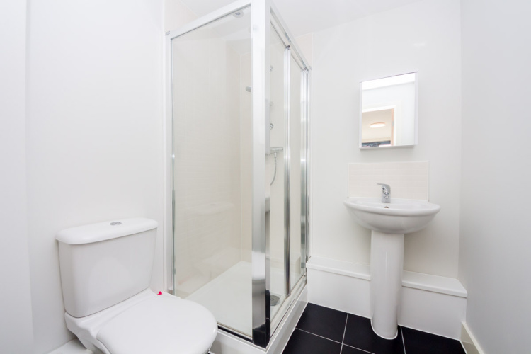 3  bedrooms flat to rent in Charcot Road, Colindale, NW9-image 7