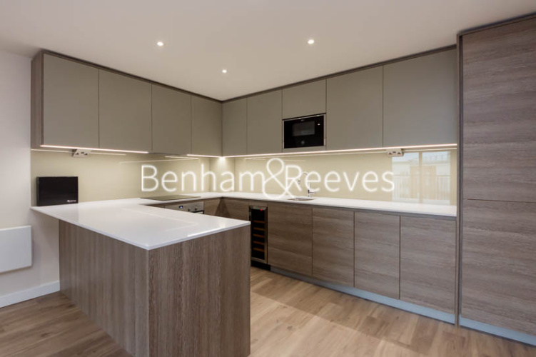 2  bedrooms flat to rent in Beaufort Square, Colindale, NW9-image 2