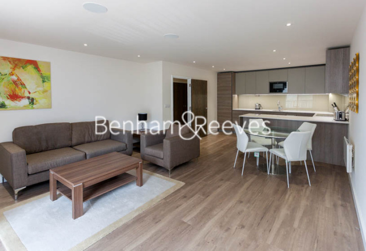 2  bedrooms flat to rent in Beaufort Square, Colindale, NW9-image 1
