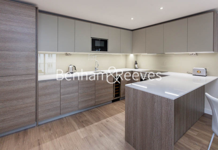 2  bedrooms flat to rent in Beaufort Square, Colindale, NW9-image 2