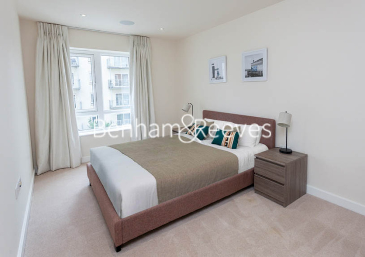 2  bedrooms flat to rent in Beaufort Square, Colindale, NW9-image 4