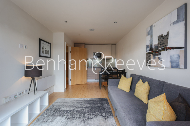 1 bedroom flat to rent in Heritage Avenue, Beaufort Park, NW9-image 6