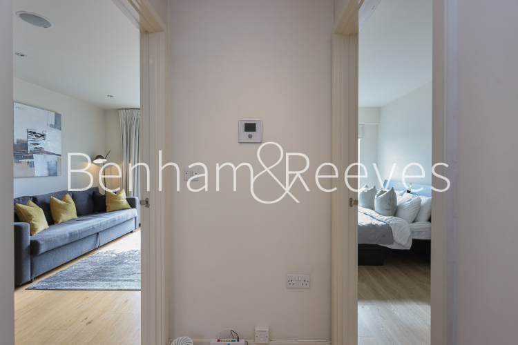 1  bedroom flat to rent in Heritage Avenue, Beaufort Park, NW9-image 12