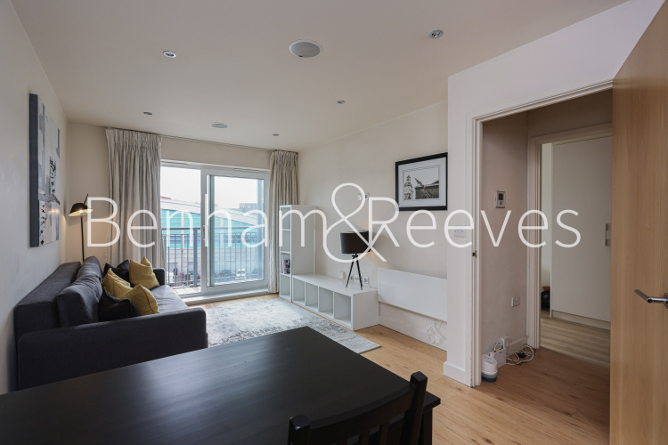 1 bedroom flat to rent in Heritage Avenue, Beaufort Park, NW9-image 16